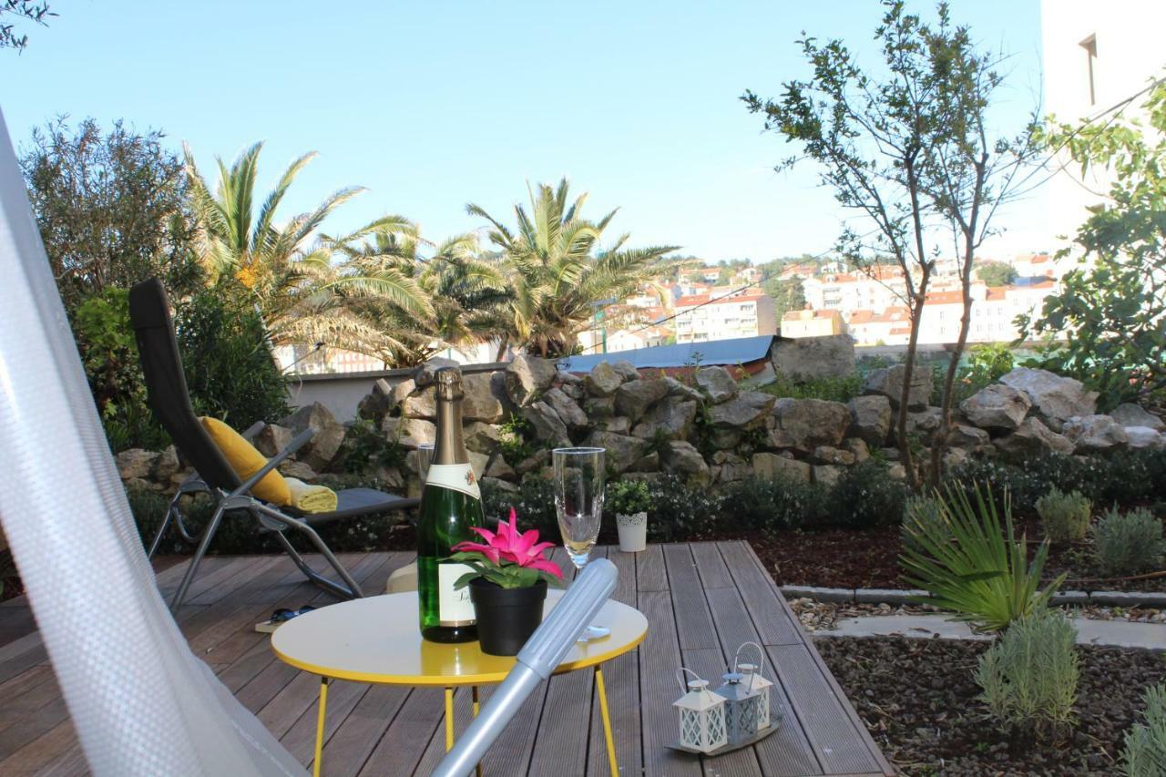 Season4All Apartments Mali Losinj Bagian luar foto