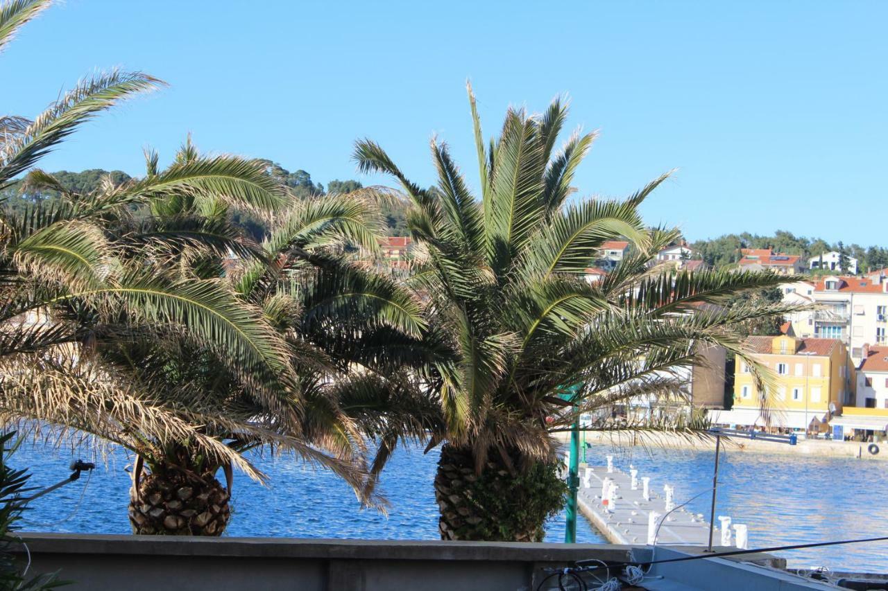 Season4All Apartments Mali Losinj Bagian luar foto